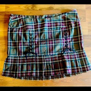 TORRID tartan skirt size 16